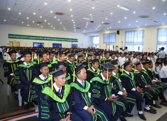 សម្តេចតេជោ ហ៊ុន សែន ជំរុញឲ្យកសិករបង្កើនការផលិតបន្លែ